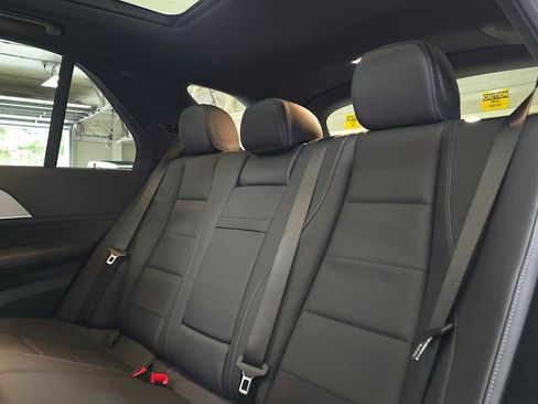 New 2026 Mercedes-Benz GLE 350 4MATIC image 17