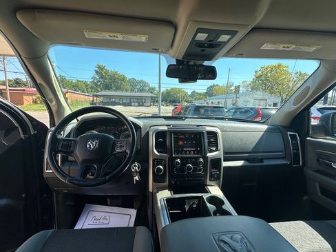 Used 2014 RAM 1500 Big Horn RWD image 9