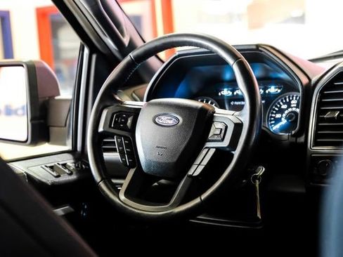 Used 2020 Ford F150 XLT w/ Equipment Group 302A Luxury image 14