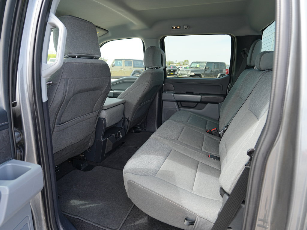 Used 2025 Ford F150 XLT w/ Equipment Group 301A Standard AWD/4WD image 19