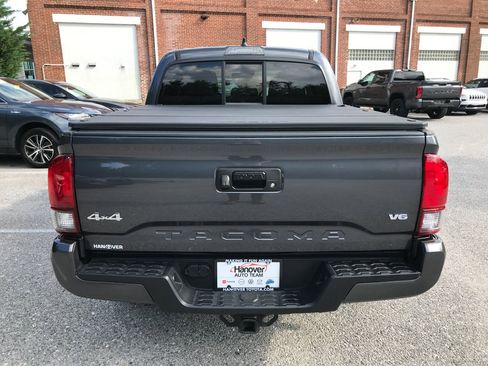 Certified 2023 Toyota Tacoma SR AWD/4WD image 6