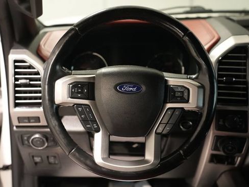 Used 2019 Ford F150 Platinum w/ Equipment Group 701A Luxury AWD/4WD image 14