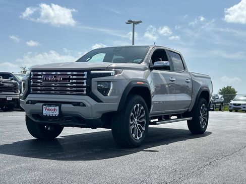 New 2026 GMC Canyon Denali AWD/4WD image 2
