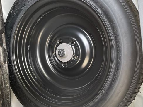 New 2026 Honda HR-V LX image 10