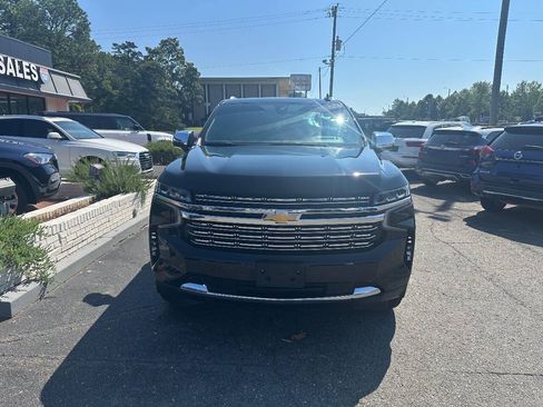 Used 2021 Chevrolet Tahoe Premier w/ Premium Package RWD image 9