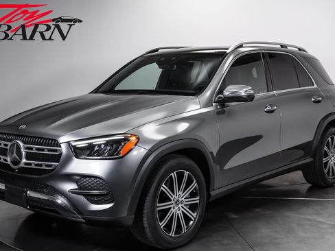Used 2025 Mercedes-Benz GLE 450e 4MATIC w/ Driver Assistance Package image 1