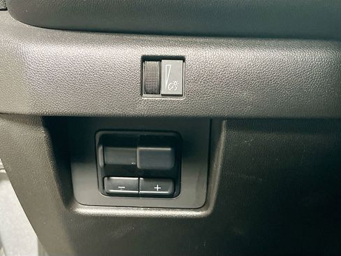 Used 2023 Chevrolet Colorado Trail Boss w/ Advanced Trailering Package image 10