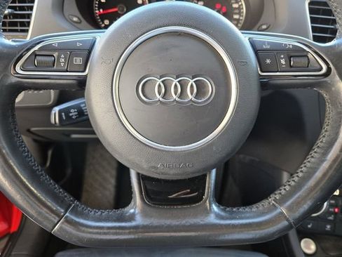 Used 2018 Audi Q3 2.0T Premium Plus w/ S Line Competition Package image 28