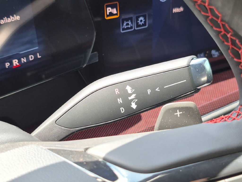 New 2026 Chevrolet Traverse RS w/ LPO, Floor Liner Package FWD image 21