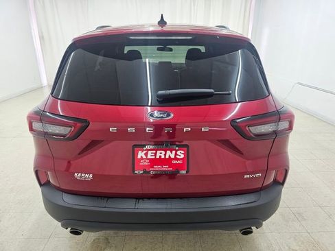 Used 2025 Ford Escape ST-Line AWD/4WD image 14