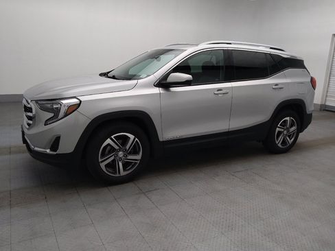 Used 2018 GMC Terrain SLT w/ Preferred Package AWD/4WD image 2