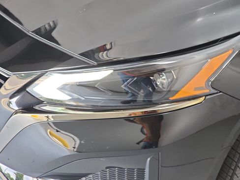 Certified 2025 Nissan Altima 2.5 SR FWD image 29