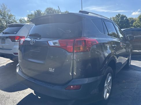 Used 2013 Toyota RAV4 XLE image 6