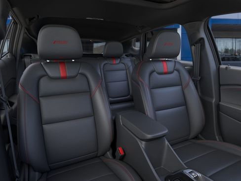 New 2026 Chevrolet Trax RS w/ Sunroof Package image 42