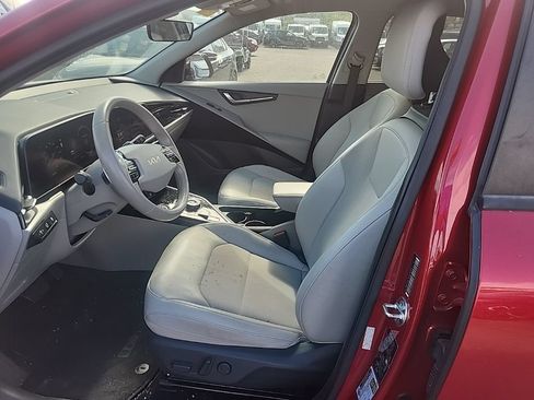 Certified 2023 Kia Niro Wind FWD image 18