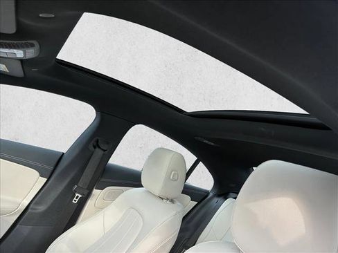 Certified 2021 Mercedes-Benz CLA 250 4MATIC image 11