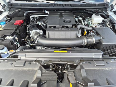 Used 2026 Nissan Frontier PRO-4X w/ Pro Premium Package AWD/4WD image 42