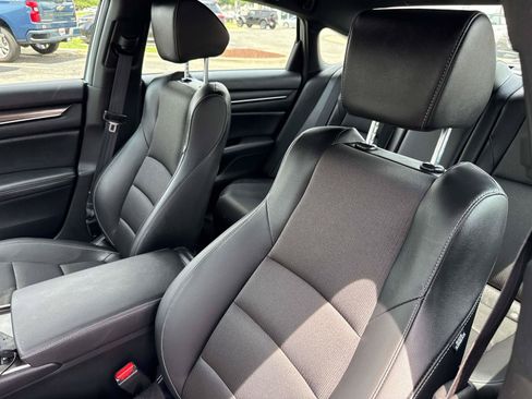 Used 2022 Honda Accord Sport image 25