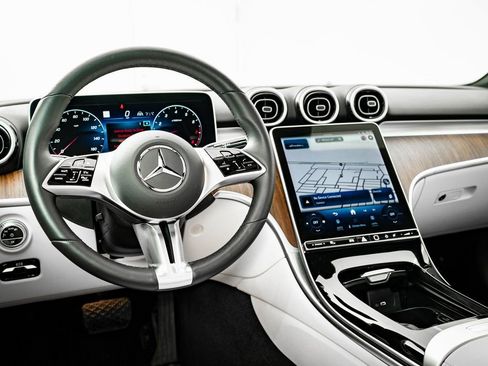 Certified 2024 Mercedes-Benz C 300 4MATIC Sedan image 4