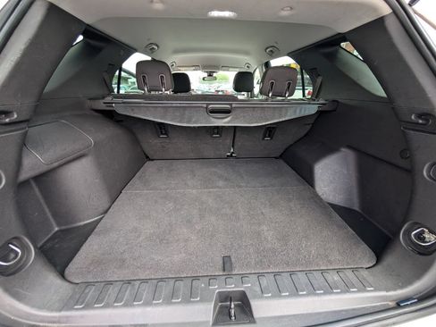 Used 2020 Chevrolet Equinox LS FWD image 19