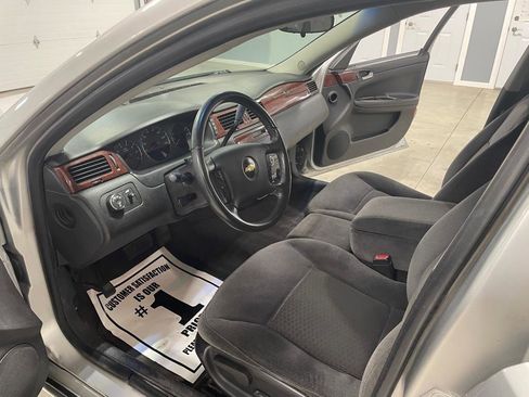 Used 2006 Chevrolet Impala LT w/ Preferred Equipment Group FWD image 9