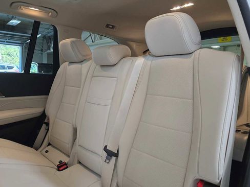 Used 2026 Mercedes-Benz GLS 450 4MATIC image 17