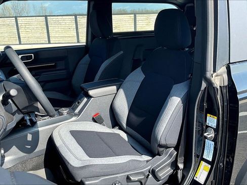 New 2025 Ford Bronco 2-Door AWD/4WD image 9