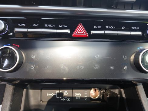 New 2025 Hyundai Santa Cruz Limited image 28