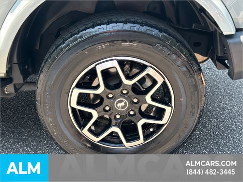 Used 2022 Ford Bronco Outer Banks AWD/4WD image 22