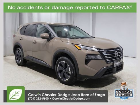 Used 2025 Nissan Rogue SV image 1