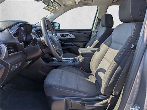 Used 2020 Chevrolet Traverse LS FWD image 21