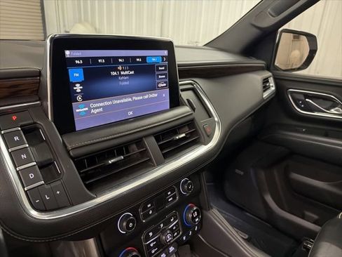 Used 2021 Chevrolet Tahoe Premier w/ Premium Package AWD/4WD image 32