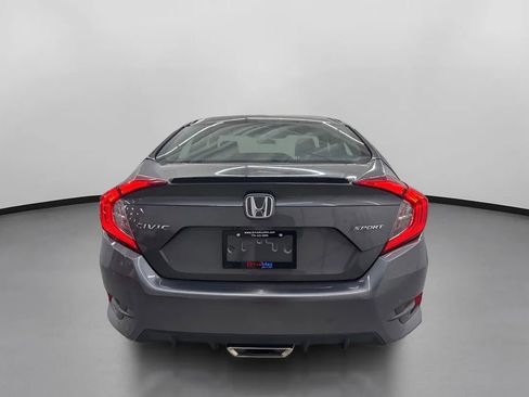 Used 2019 Honda Civic Sport image 8