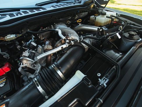 Used 2024 Ford F250 XLT w/ FX4 Off-Road Package image 35