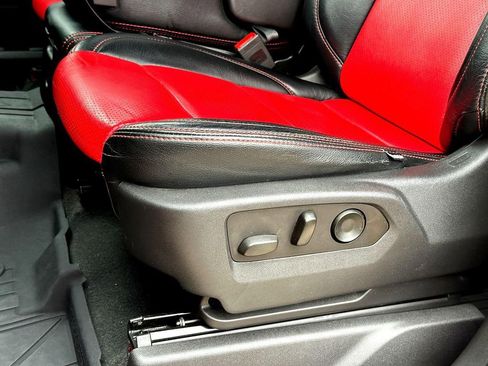 Used 2023 Chevrolet Silverado 1500 Custom Trail Boss w/ LPO, Dark Essentials Package image 14