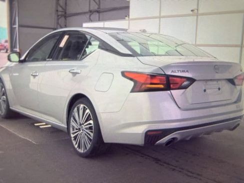 Certified 2023 Nissan Altima 2.5 SL image 9