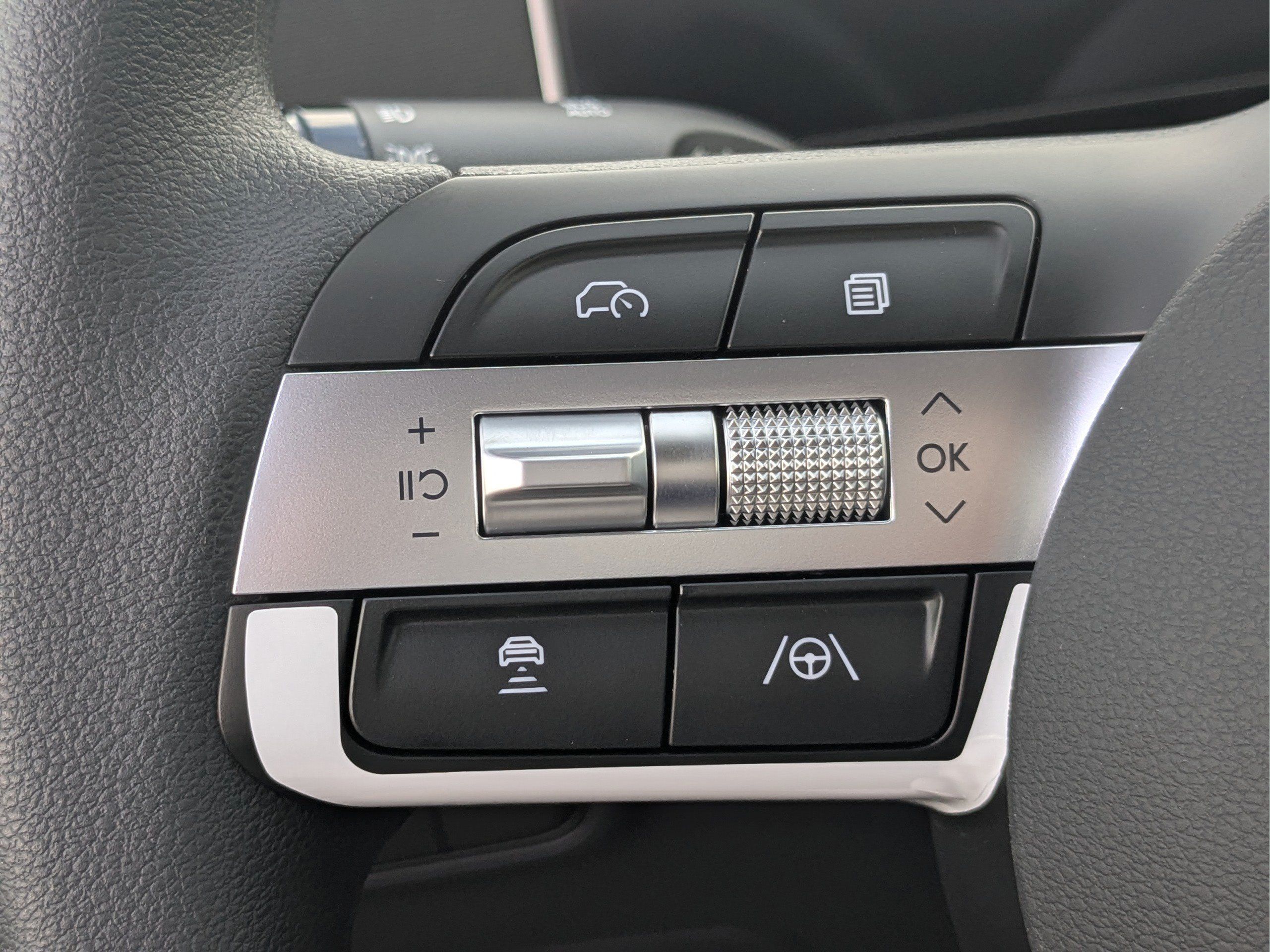 New 2026 Hyundai Tucson SE FWD image 29