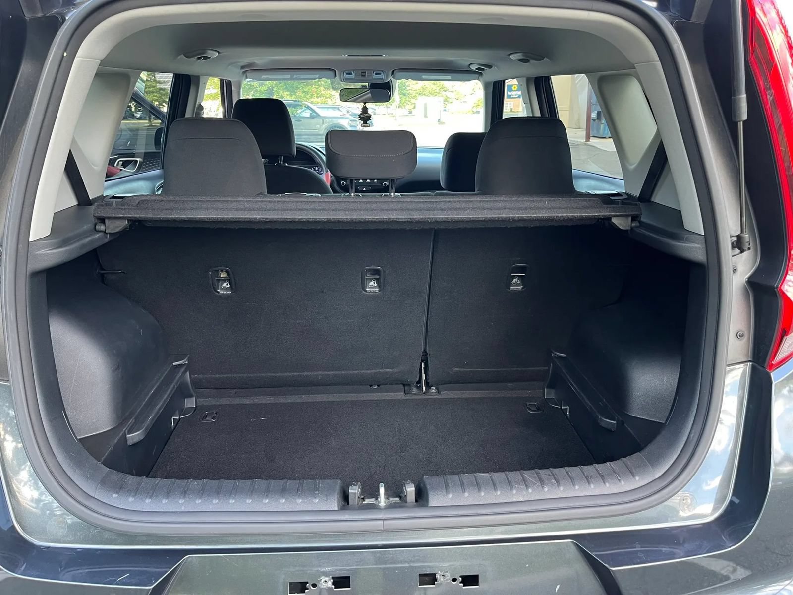 Used 2020 Kia Soul GT-Line w/ GT 2.0L Power Sunroof Package FWD image 19