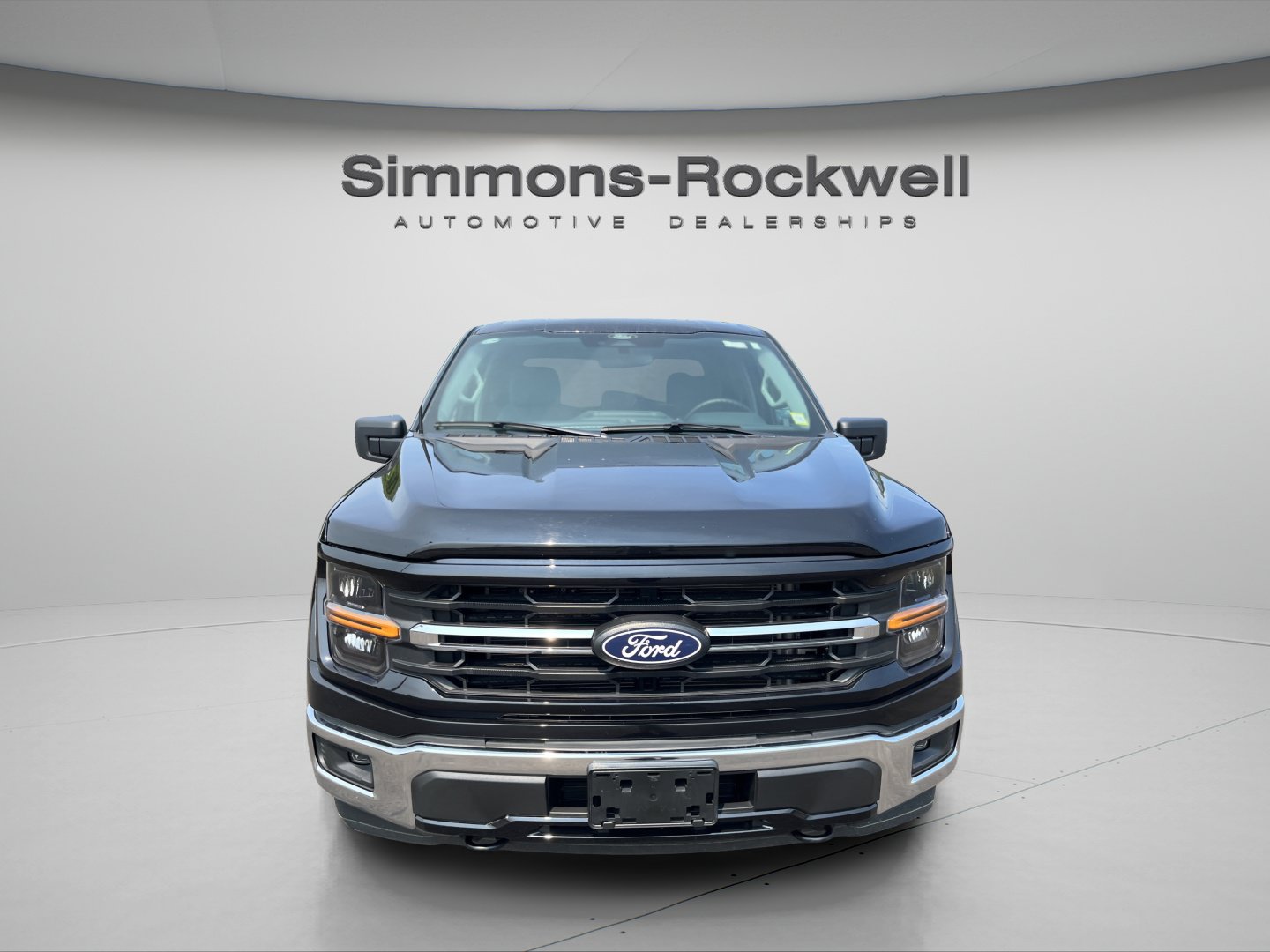 Used 2025 Ford F150 XLT w/ Equipment Group 301A Standard AWD/4WD image 8