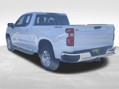 Used 2022 Chevrolet Silverado 1500 LT w/ Protection Package image 5