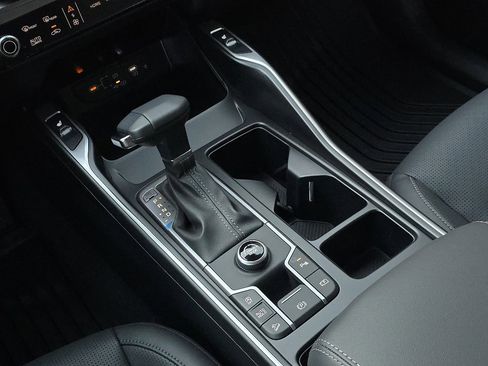 New 2025 Kia Sorento S FWD image 9