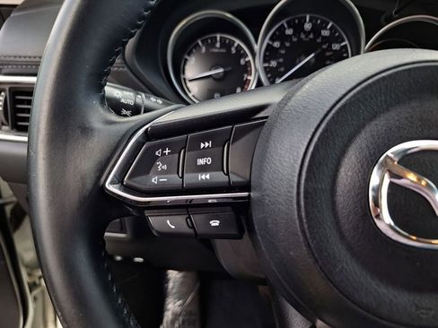 Used 2019 MAZDA CX-5 Touring image 15