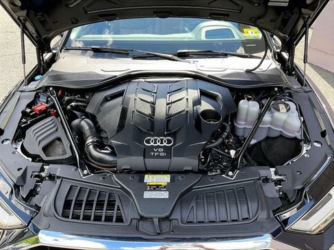 Used 2021 Audi A8 L 4.0T w/ Executive Plus Package AWD/4WD image 19