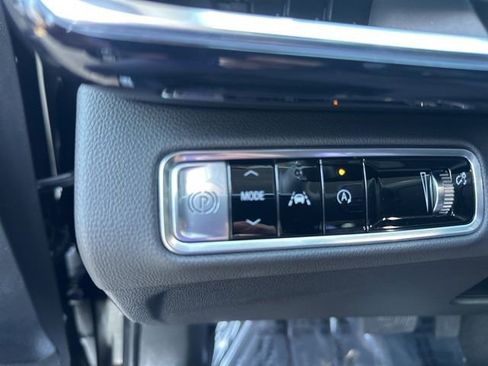 Used 2025 Buick Envision Preferred image 31