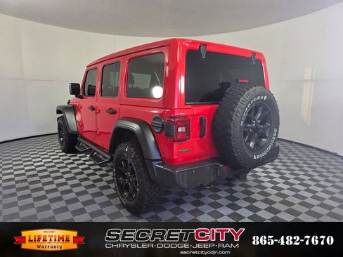 Used 2021 Jeep Wrangler Unlimited Sport image 5