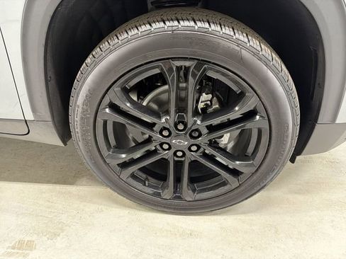Certified 2026 Chevrolet Traverse LT w/ LPO, Floor Liner Package image 14