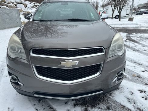 Used 2011 Chevrolet Equinox LTZ image 8
