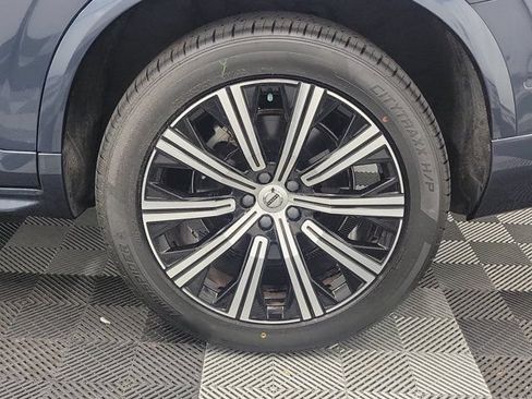 Used 2023 Volvo XC90 B5 Plus w/ Protection Package AWD/4WD image 10