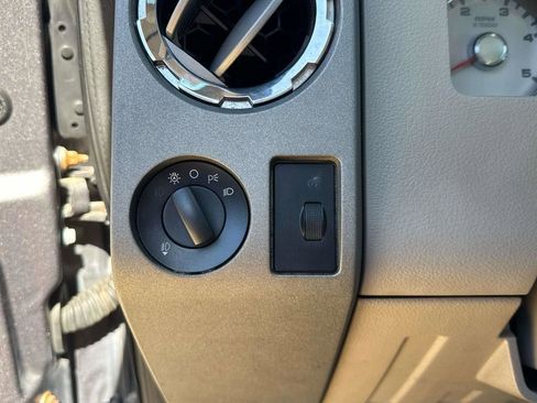 Used 2008 Ford F250 2WD Crew Cab Super Duty image 22