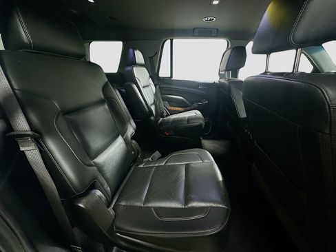 Used 2020 Chevrolet Tahoe Premier RWD image 30